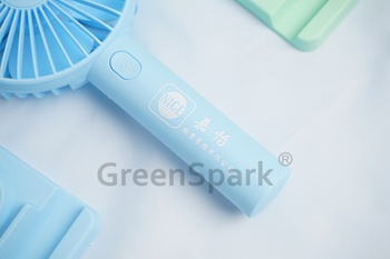 嘉怡物業管理有限公司 座枱小風扇 連手機座 EE132