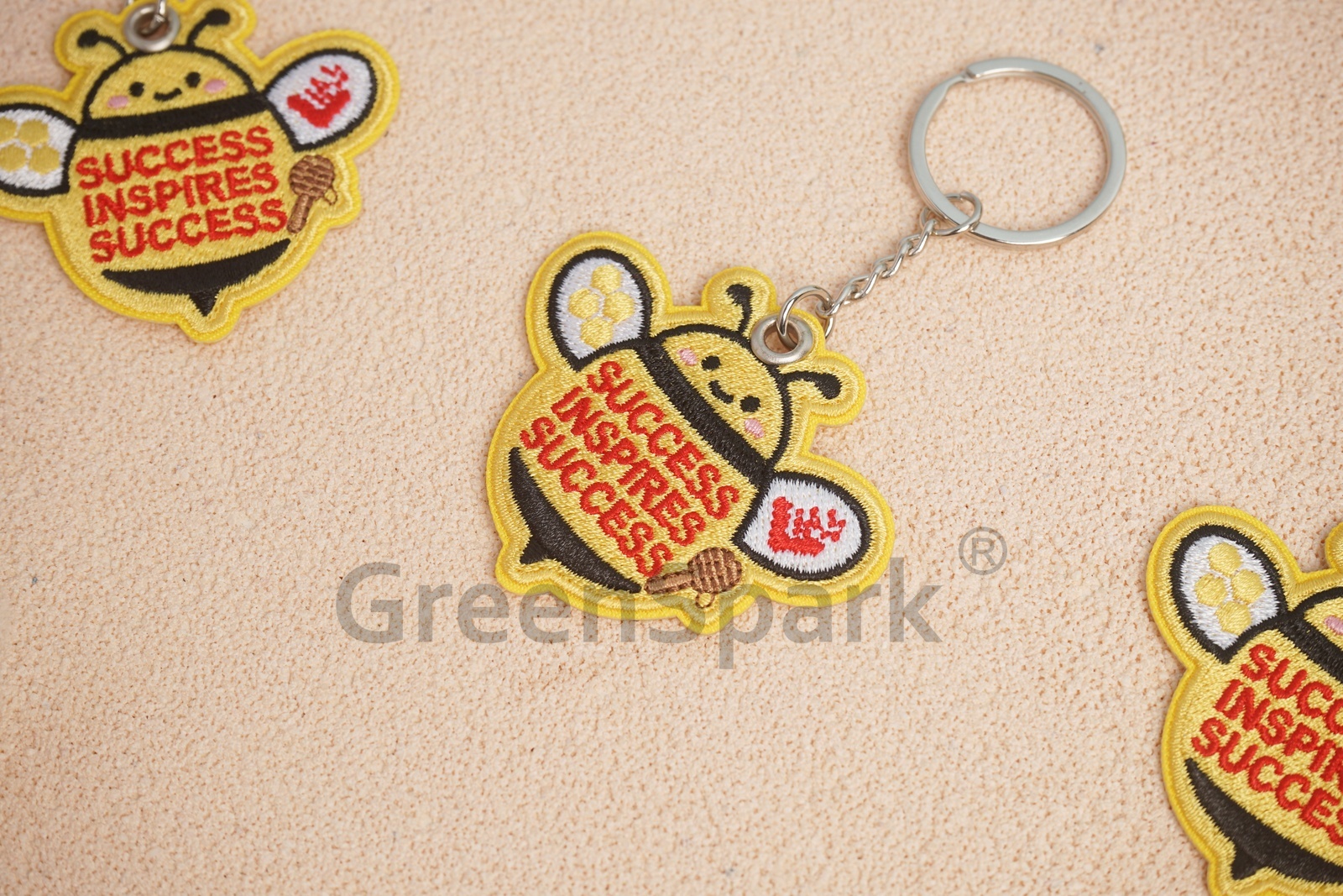 新加坡國際學校 Embroidered Charm Keychain KC222