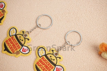 新加坡國際學校 Embroidered Charm Keychain KC222
