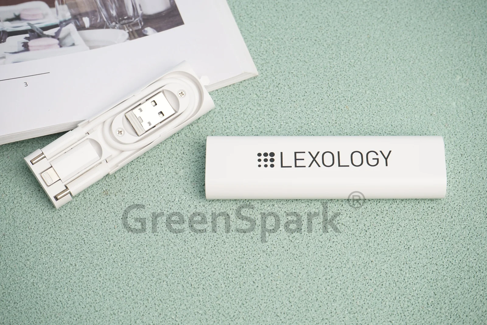 Lexology 六合一數據轉接盒 EE376